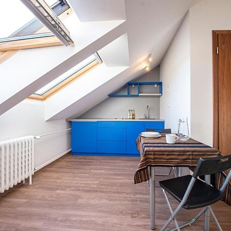 Apartament Blue President Bratysława Zewnętrze zdjęcie