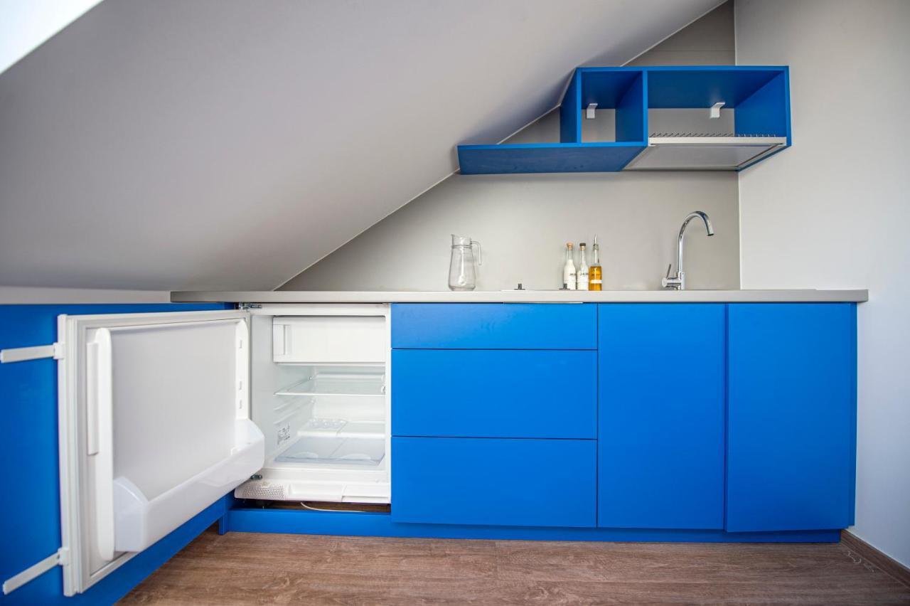 Apartament Blue President Bratysława Zewnętrze zdjęcie