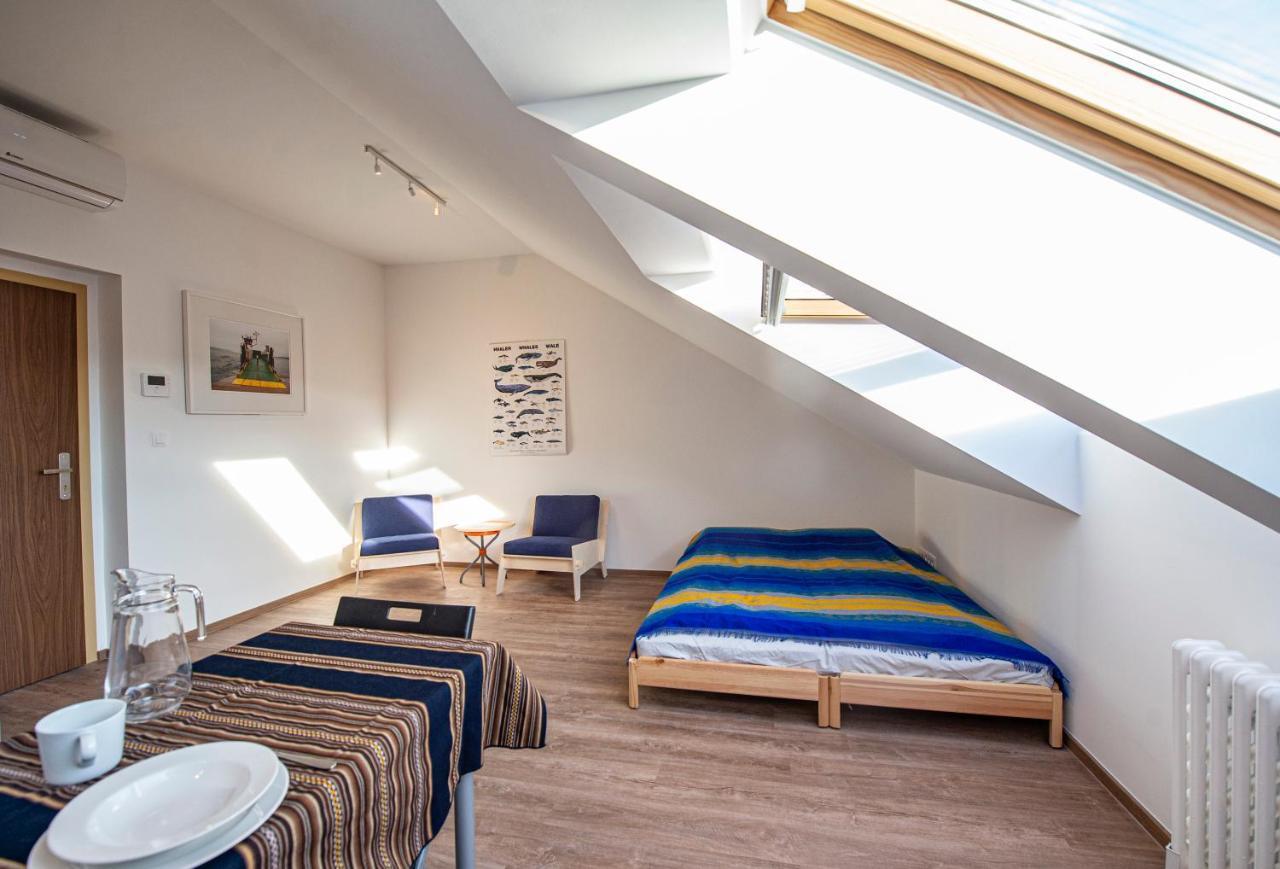 Apartament Blue President Bratysława Zewnętrze zdjęcie